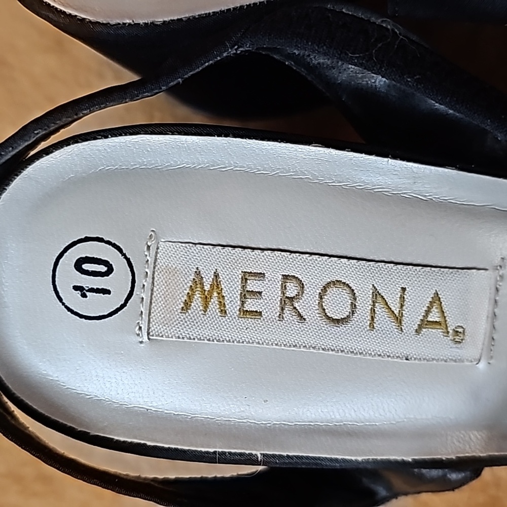 Shoes - Picture 8 of 16